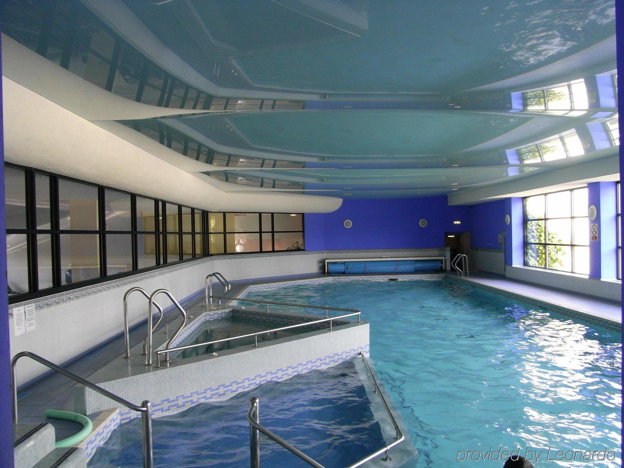 Lonsdale Swimming Pool
